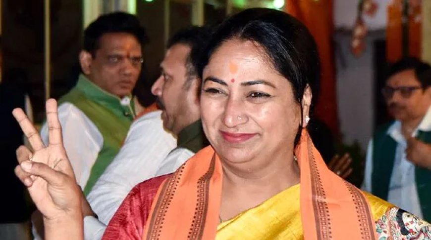 Delhi Chief Minister Assaulted During Public Hearing